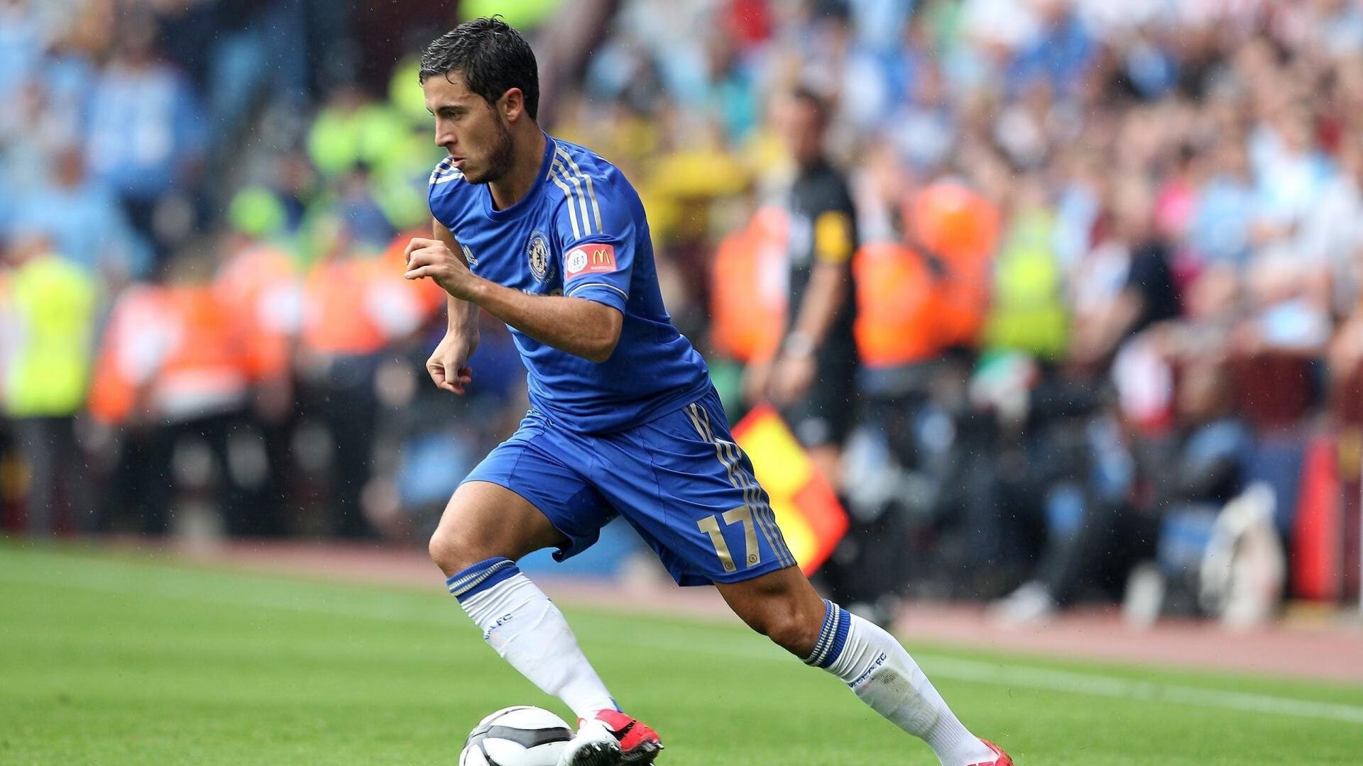 曼联在英超联赛中排名第16，未能获得欧战资格，曼联英超榜首